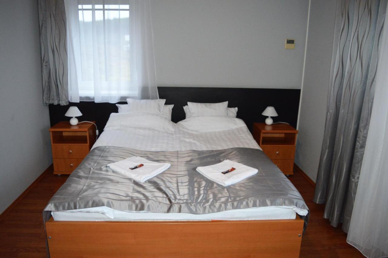 Chill Hill Apartment เอ็กแกร์ซาโลก ภายนอก รูปภาพ