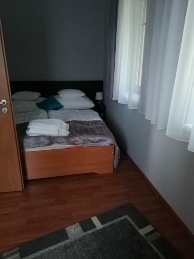Chill Hill Apartment เอ็กแกร์ซาโลก ภายนอก รูปภาพ