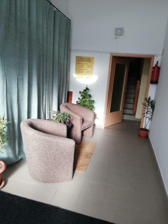 Chill Hill Apartment เอ็กแกร์ซาโลก ภายนอก รูปภาพ
